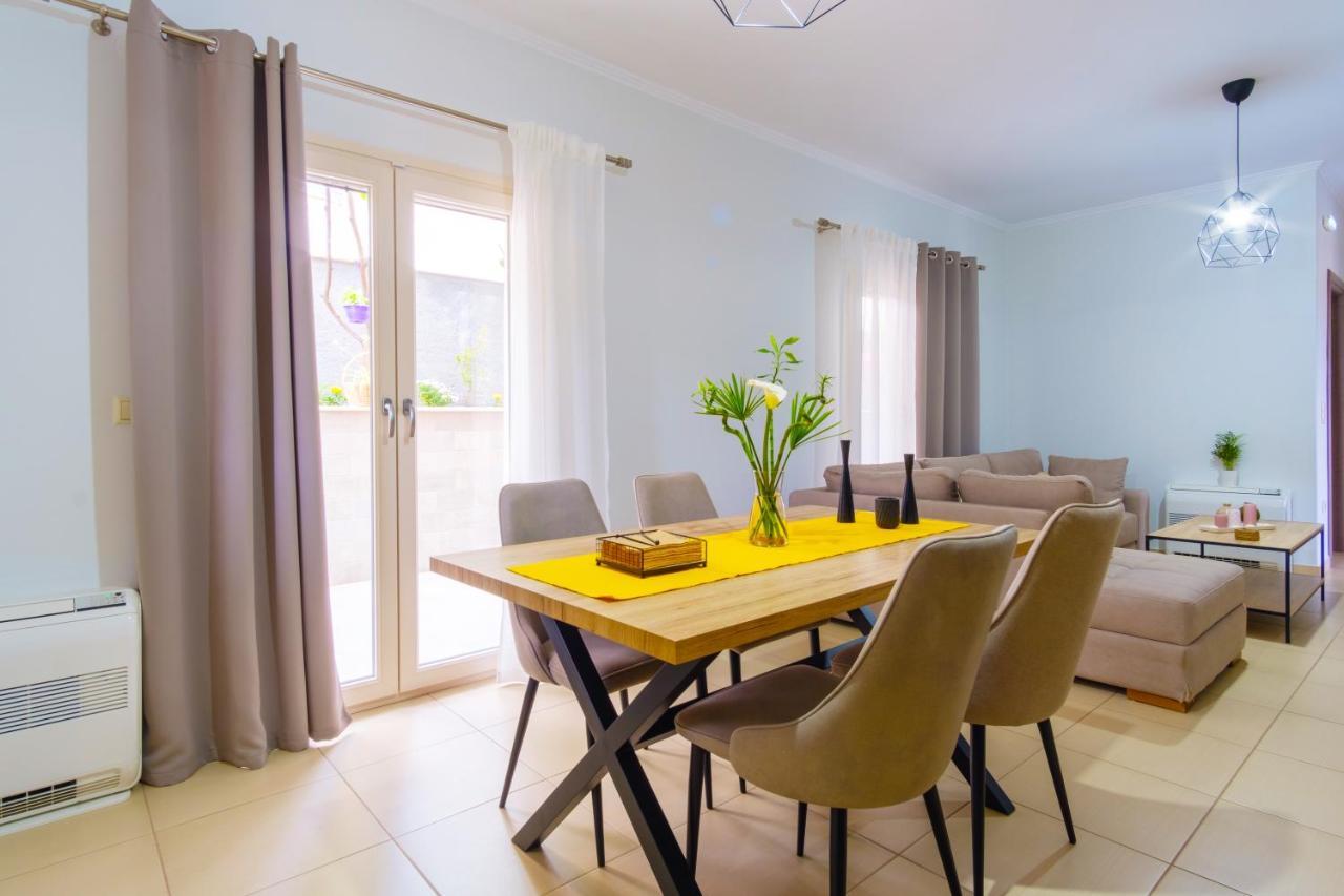 Anthi Luxury Apartment Parga